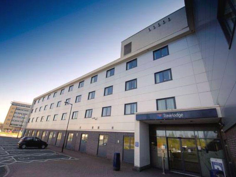 Holiday Inn Express Manchester Airport Ringway Bagian luar foto